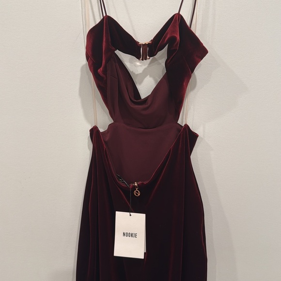 Nookie NWT Dejavu Midi Dress in Wine 🔥 - Picture 8 of 14